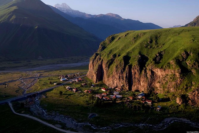 3-Day Hiking Group Tour in Kazbegi - Guides, group size, and why Dito (and others) matter