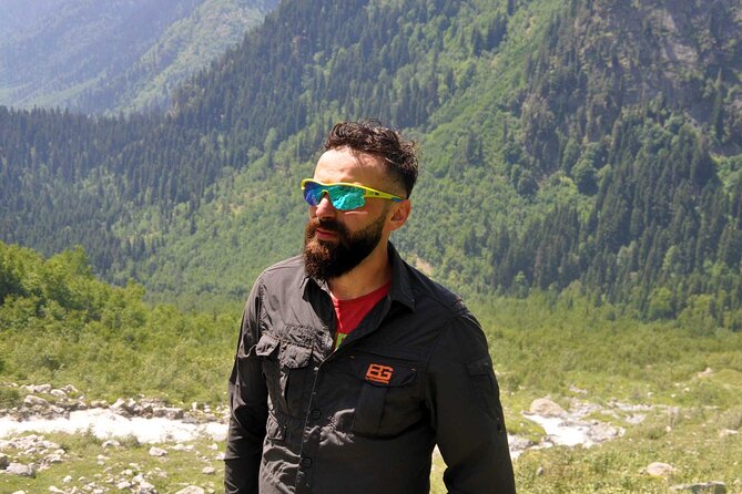 3-Day Svaneti Hiking Tour - LaMaria Church stop: a short cultural pause that helps the hike land