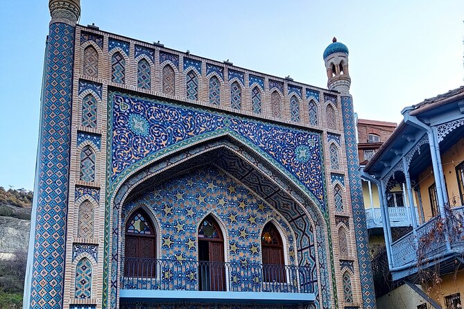 3-Hour Private Guided Walking Tour in Tbilisi - Abanotubani sulfur baths: the legend starts here feeling