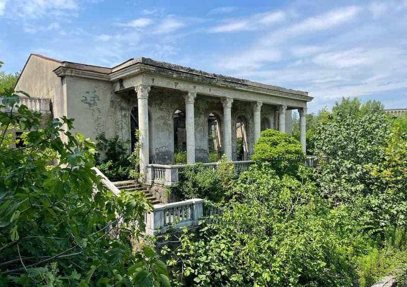 Abandoned sanatoriums of tskaltubo - group tour from Kutaisi - Thermal Springs #6 and #8: where the story starts and the architecture gets weird