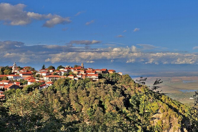 Adventure in Kakheti - Bodbe, Sighnaghi, wine tasting (Private Experience) - Bread-and-cheese snacks and the Georgian bread baking masterclass