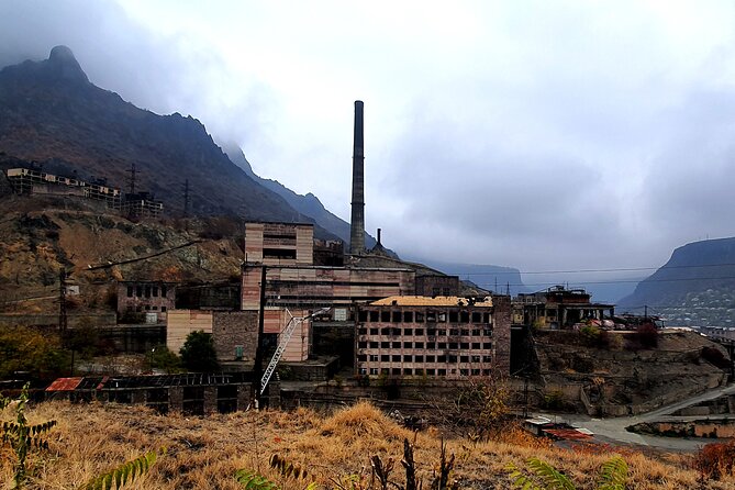 Armenian Treasures: Tbilisi to Lake Sevan & Haghpat - Stop 4: Akhtala Monastery, where borders and cultures leave marks