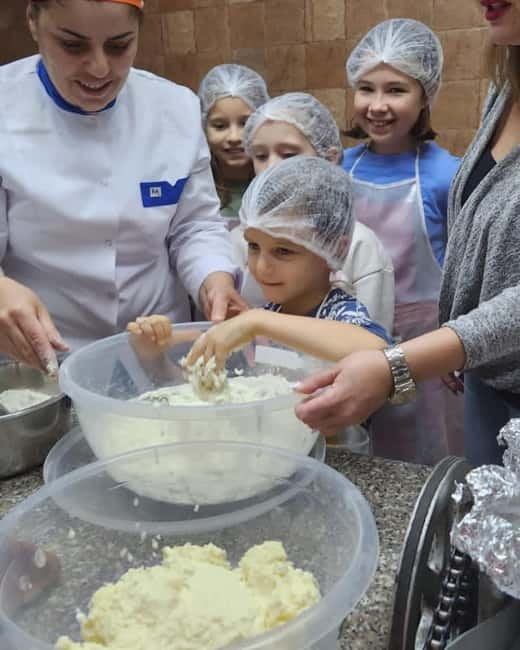 Batumi: Cook Georgian Khachapuri in Batumi - Key things that make this khachapuri class worth your time