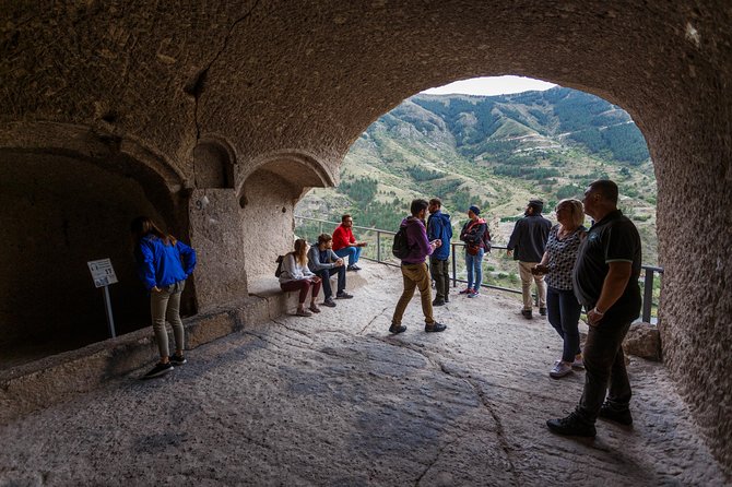 BORJOMI, RABATI & VARDZIA - Group Tour From Tbilisi - Guide quality and driving: how to protect your day