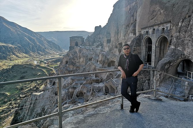 Borjomi - Rabati -Vardzia Private Full Day Tour from Tbilisi - Vardzia Cave Monastery: Exploring a Mountain Cave Town and the Legend of Ak var dzia