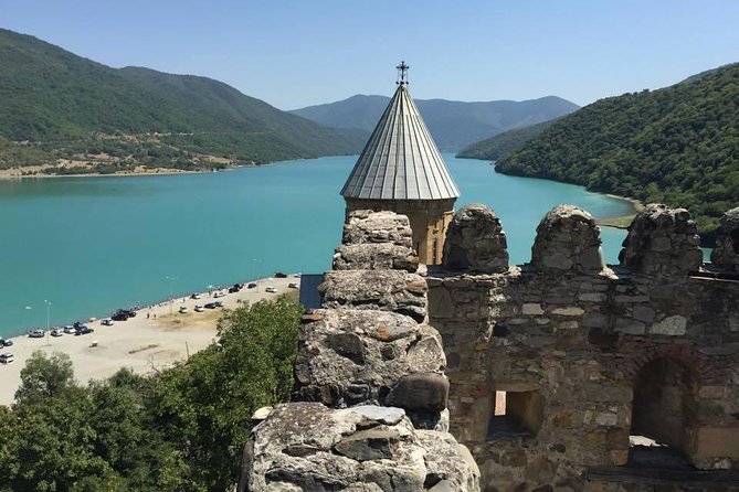 Caucasus mountains full day Private Tour Ananuri-Gudauri-Kazbegi - Stop 3: Gudauri and the Friendship Monument viewpoint stop