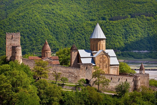 Caucasus Mountains Tour From Tbilisi - Why the Caucasus day trip works so well from Tbilisi
