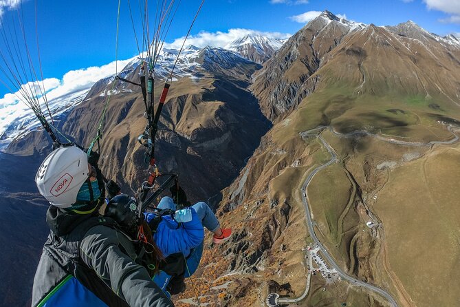 Cloudbase Paragliding in Gudauri, Georgia - The Tandem Flight: What You Actually Experience in the Air