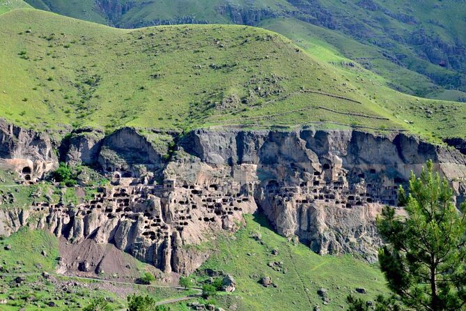 Day tour to Vardzia, Borjomi in Georgia - Rabati Fortress: the bonus stop that can make or break your schedule