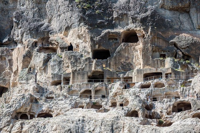 Day tour to Vardzia, Borjomi in Georgia - What to pack for Vardzia steps and a day that runs long