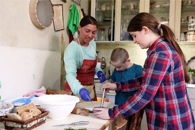 Enjoy a Traditional Georgian Cooking Class and Meal with a Local in Tbilisi - Key Things I’d Prioritize