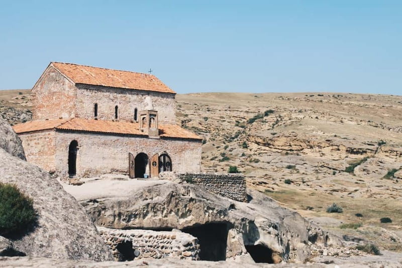 From Kutaisi: Gori and Uplistsikhe Cave town Guided Tour - Uplistsikhe Cave Town: Walk the Ancient Road, See the Wine Spaces