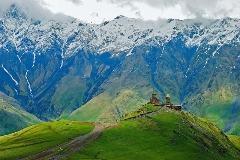 From Tbilisi: Ananuri, Gudauri, Kazbegi Adventure - Ananuri Fortress Over the Aragvi River: UNESCO Worth the Time