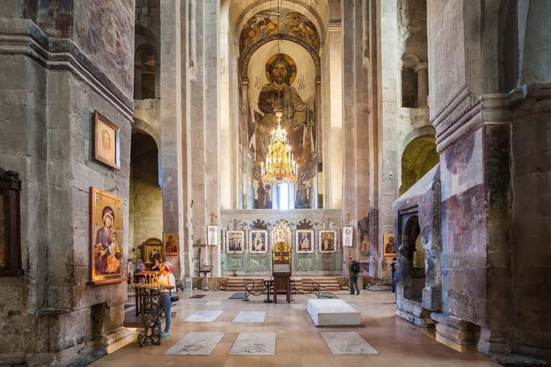 From Tbilisi: Half day tour, Mtskheta, Jvari & Samtavro - Who this half-day tour suits best