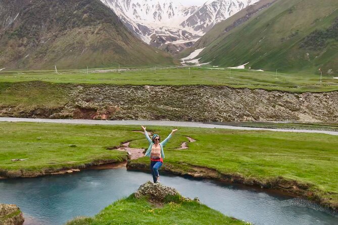 From Tbilisi: Kazbegi Ananuri Gudauri and Trusso Valley by 4x4 - Europe Square meetup, timing, and avoiding the classic start-time stress