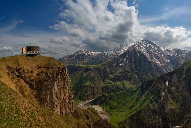 From Tbilisi: Kazbegi Day Tour, Gergeti Trinity, Ananuri &Gudauri - Stop 3: Gudauri, a ski resort break with maximum sun