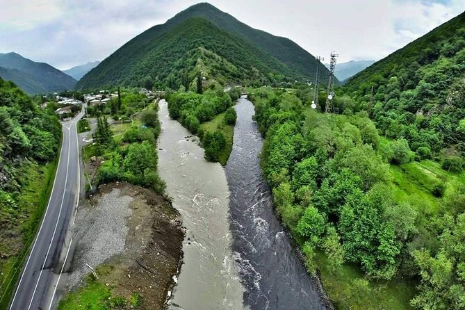 From Tbilisi: Kazbegi Day Tour, Gergeti Trinity, Ananuri &Gudauri - Price and logistics: great value, but budget for the extras