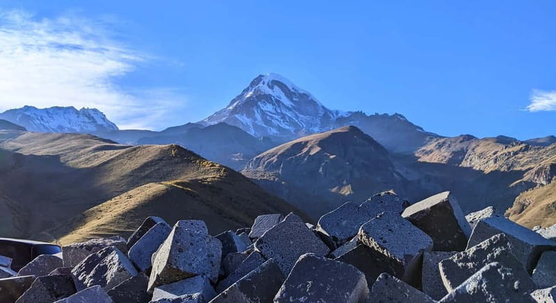 From Tbilisi: Kazbegi Tour - Zhinvali - Ananuri - Gudauri - Ananuri Fortress: medieval walls, quick walks, and big photo angles