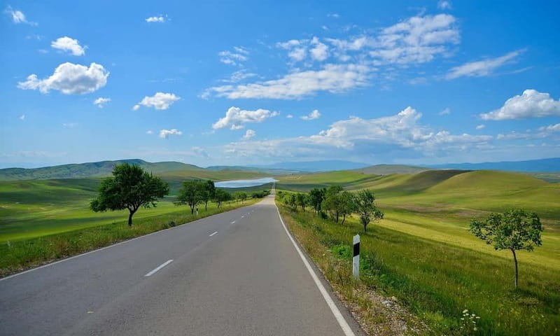 From Tbilisi: Rainbow Mountain & David Gareja Monastery Trip - Why this day trip feels like two Georgia experiences in one