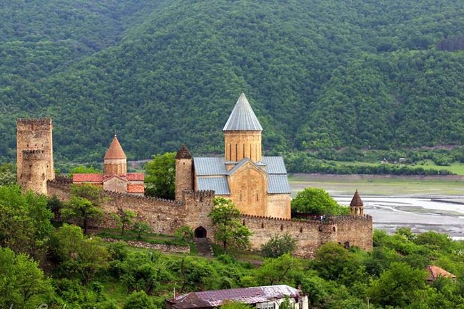 full day Kazbegi-Gudauri-jvari -from Tbilisi - Price and Logistics: Why $380 Can Feel Fair