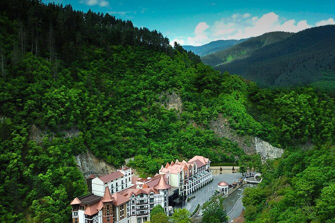 Full Day Private Tour in Vardzia, Rabati and Borjomi with Guide - Stop 2: Rabati Castle, a mosque and a church in the same fort