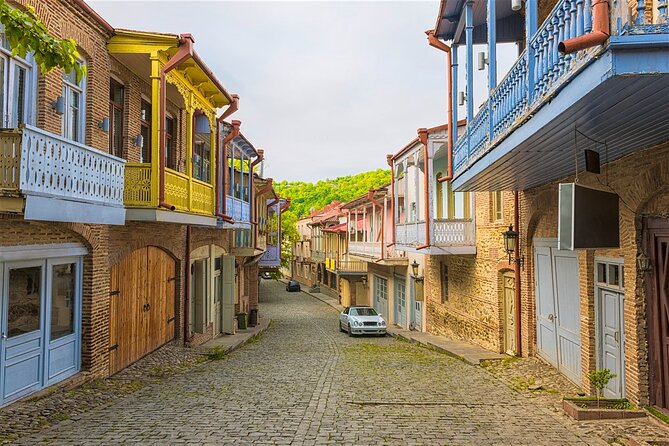 Full Day Tour in Sighnaghi Bodbe Tsinandali from Tbilisi - Stop 2: Tsinandali Palace and the Aleksandre Chavchavadze visit (about 1 hour)
