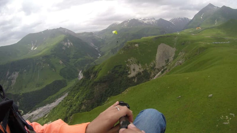 Georgia: Paragliding tandem flight in Gudauri with video - Weather is the real boss