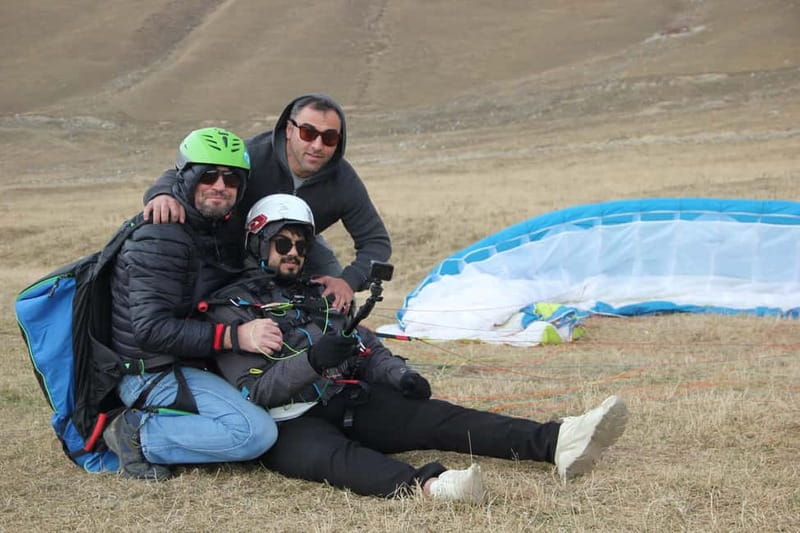 Georgia: Paragliding tandem flight in Gudauri with video - Safety and professionalism that you can actually feel