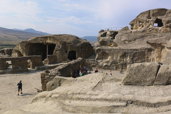 Gori-Uplistsikhe Mtskheta-Jvari one Day private Tour - How this one-day Gori, Uplistsikhe, Mtskheta, and Jvari tour actually feels