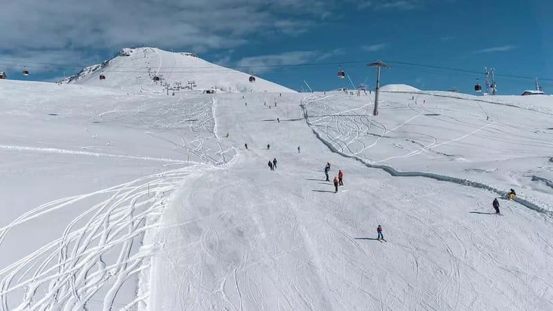 Gudauri: Individual and Group Ski Lesson - Group vs individual at Gudauri: how to choose wisely