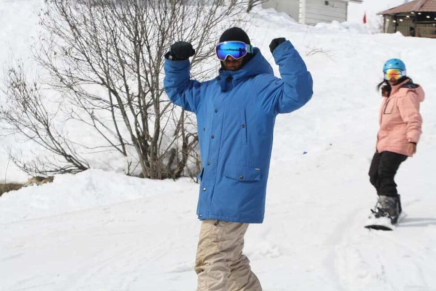 Gudauri: Snowboard/Ski Instructors - First Steps on Snow: How You Learn Stance, Balance, and Control