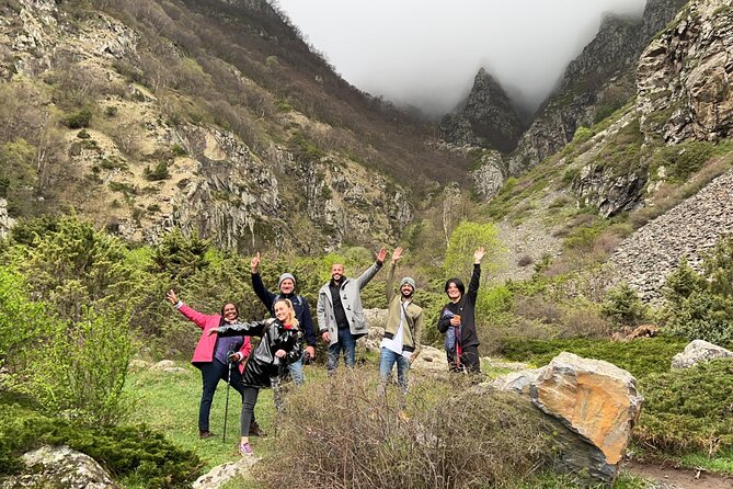 Highlights of Caucasus Mountains-Jinvali,Ananuri,Gudauri,Kazbegi(Group tour) - Lunch at Kakhaberi, Plus Rafting If You Want It