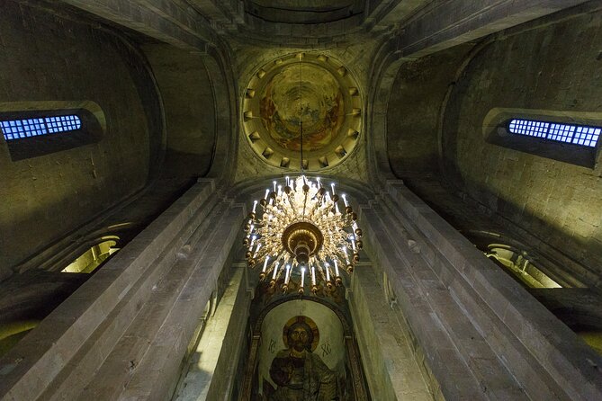 Jvari monastery & Mtskheta - Half day group tour from Tbilisi - The small-group experience and English guide