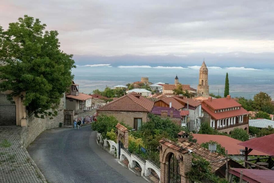 Kakheti, City of Love Sighnaghi Bodbe Monastery Tour - Kakheti in one long day: what this route gives you