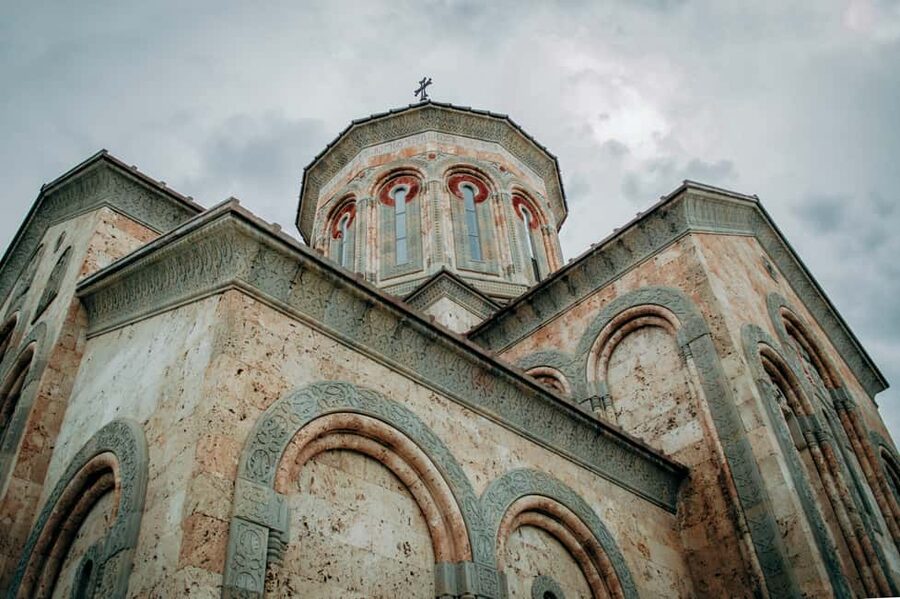 Kakheti, City of Love Sighnaghi Bodbe Monastery Tour - Badiauri Village and the bread-and-cheese stop that actually sets the tone