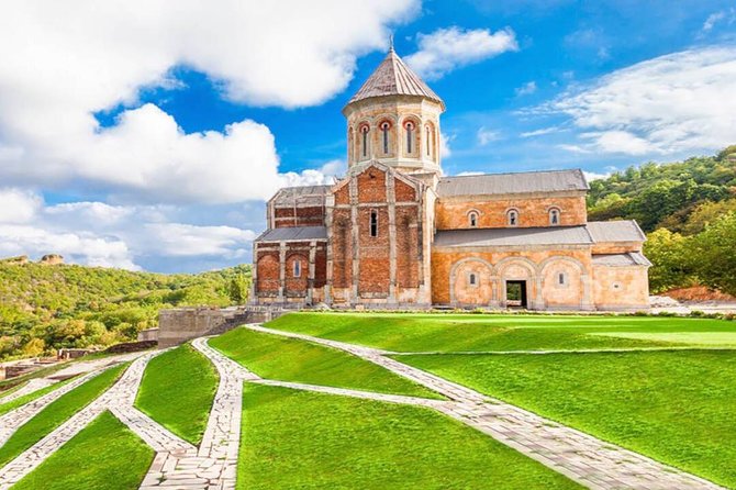 Kakheti Full Day Private Tour - Front-door Tbilisi pickup, Wi-Fi, and comfort on the road