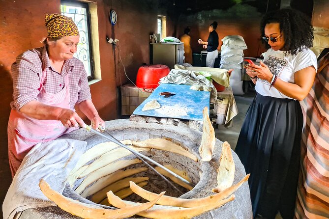Kakheti Wine Tour for beginners - 3 wineries - Kvareli Lake waterfront lunch: where the day becomes a meal