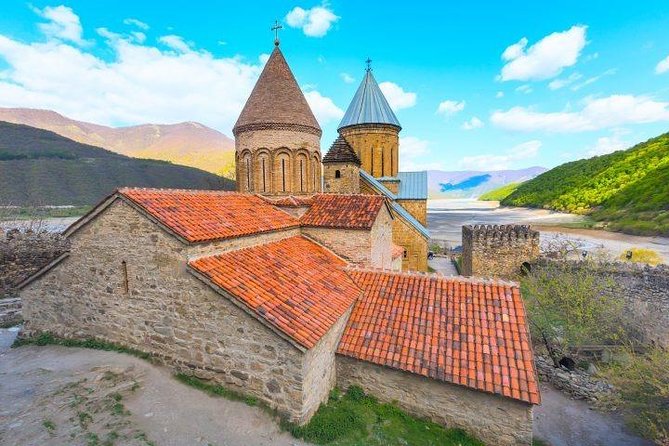 Kazbegi Full-Day Private Tour with Scenic Stops from Tbilisi - Stepantsminda center time: where your mountain day turns into a real town stop