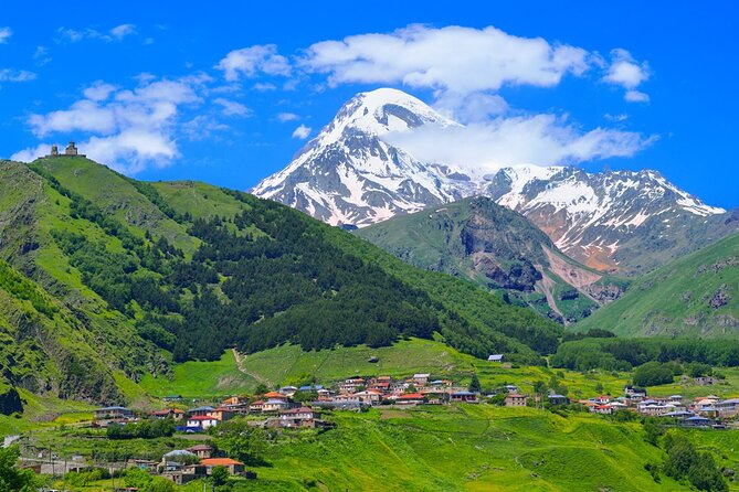 Kazbegi Full-Day Private Tour with Scenic Stops from Tbilisi - Stop 1, Zhinvali Water Reservoir: a calm start with hydropower Georgia vibes