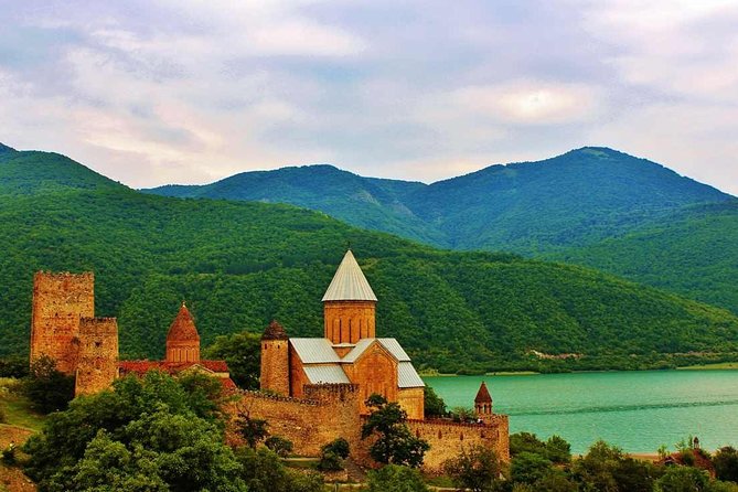 Kazbegi, Gergeti and Ananuri Full Day Tour from Tbilisi - A long northbound day: what the route feels like
