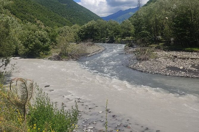 Kazbegi Gudauri Ananuri: Full Day Group Tour - A long, well-paced day trip from Tbilisi (and why the timing works)