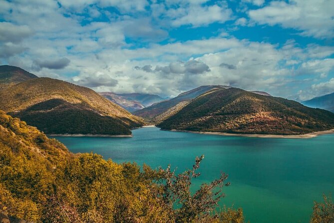 Kazbegi Gudauri Ananuri: Full Day Group Tour - Aragvi River: why the water looks different at the confluence