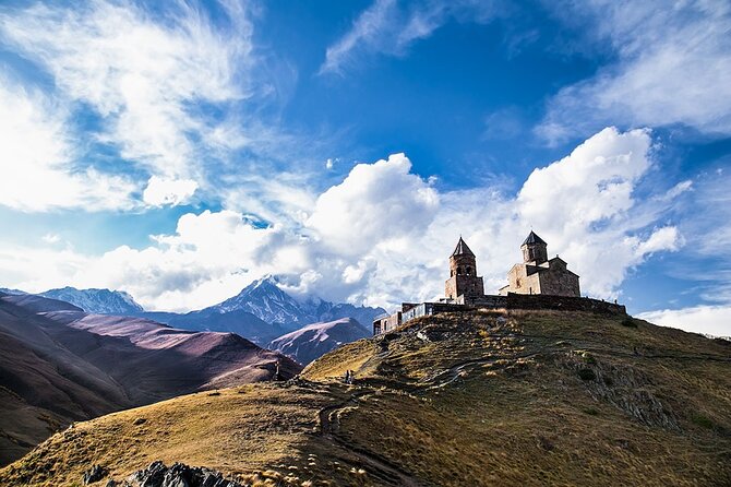 Kazbegi Gudauri Ananuri: Full Day Group Tour - Ananuri Fortified Castle Ensemble and the Assumption Church of 1689