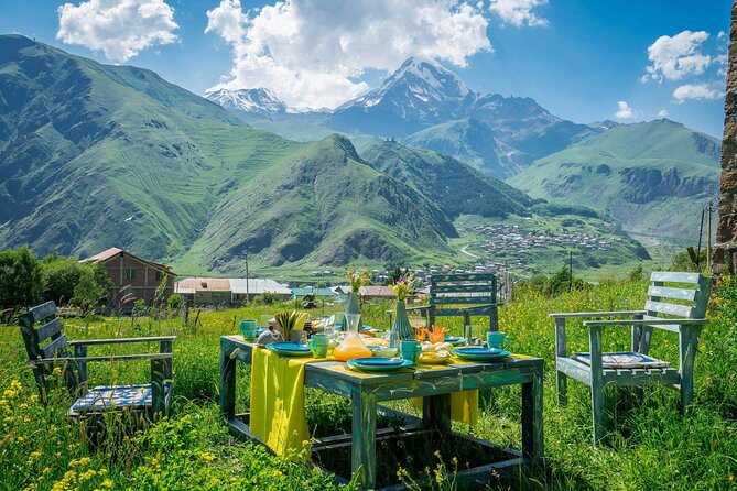 KAZBEGI GUDAURI ANANURI One day group tour From Tbilisi! - Price and value: what $18 really covers