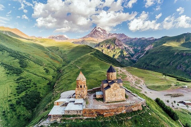 Kazbegi Gudauri and Ananuri Mountains Private Day Trip - Why This Kazbegi and Ananuri Private Day Trip Works From Tbilisi