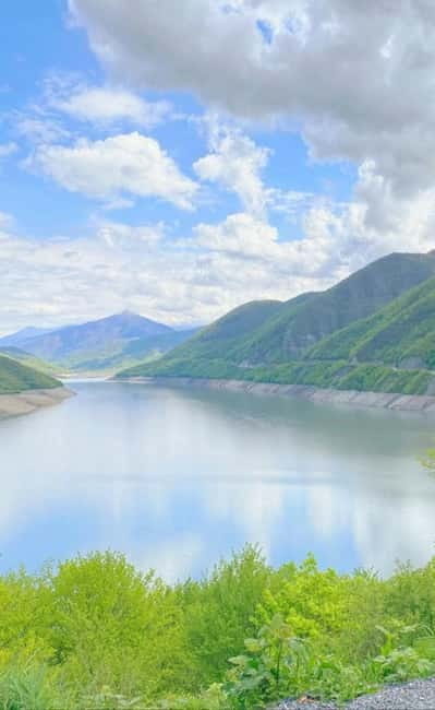 Kazbegi & Gudauri: Must-See Mountains from Tbilisi - Who should book this Kazbegi and Gudauri day trip