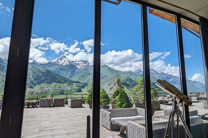 Kazbegi & Gudauri Private Full-Day Tour From Tbilisi - Rooms Kazbegi Lunch: A Smart Reset Before More Views