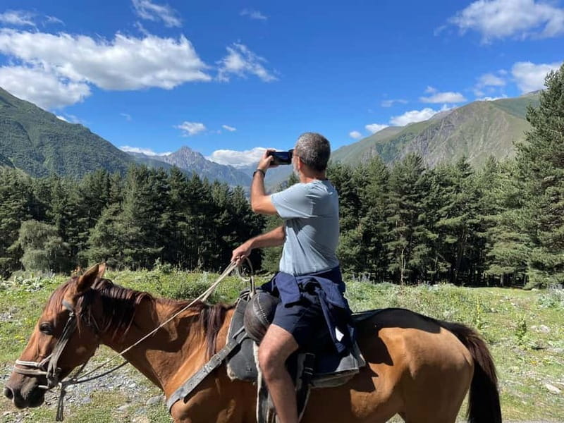 Kazbegi:Sunset Horse Riding Tour from Rooms Hotel Kazbegi - The best part for many people: photos and video with your host