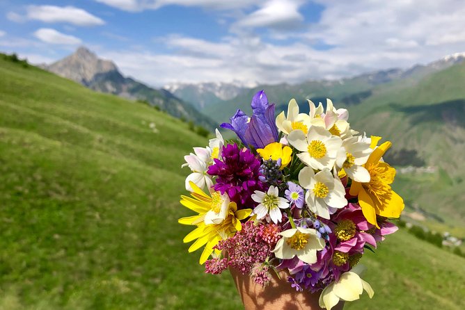 Kazbegi Tour from Tbilisi 2022 - Guides make or break it: what to look for in Irakli and Alex-style guiding