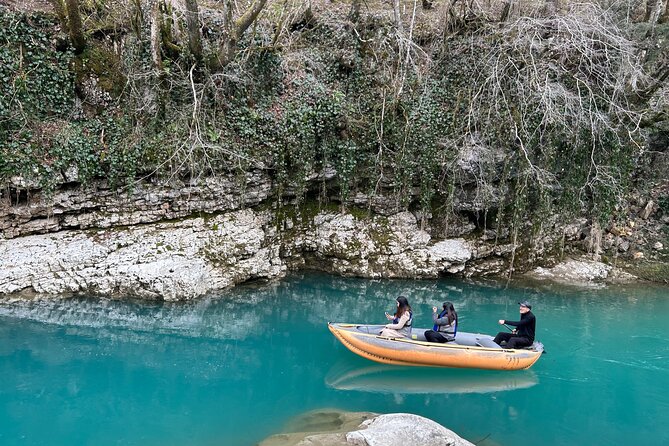 Kutaisi Canyons and Caves from Tbilisi Full Day Tour - Guides, Group Size, and the Human Pace of the Day